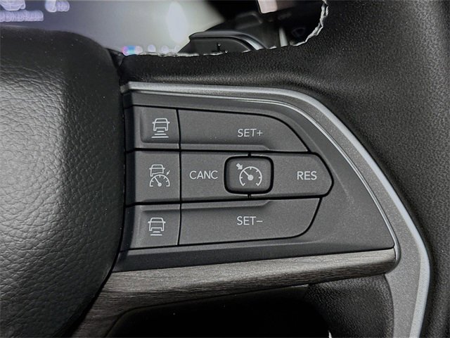 New 2025 Jeep Grand Cherokee Limited w/ Luxury Tech Group II image 29