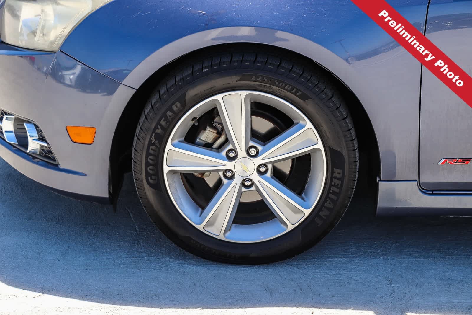 Used 2014 Chevrolet Cruze LT w/ Enhanced Safety Package FWD image 9