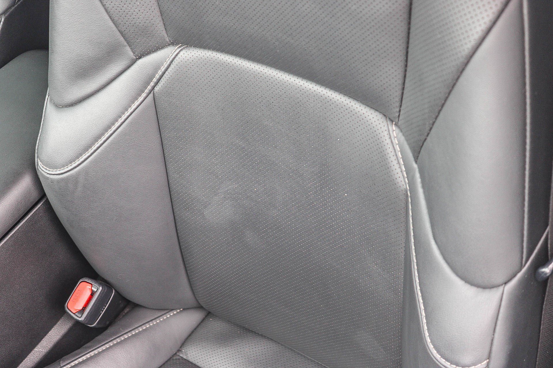 Used 2024 Lexus ES 300h w/ Premium Package FWD image 23