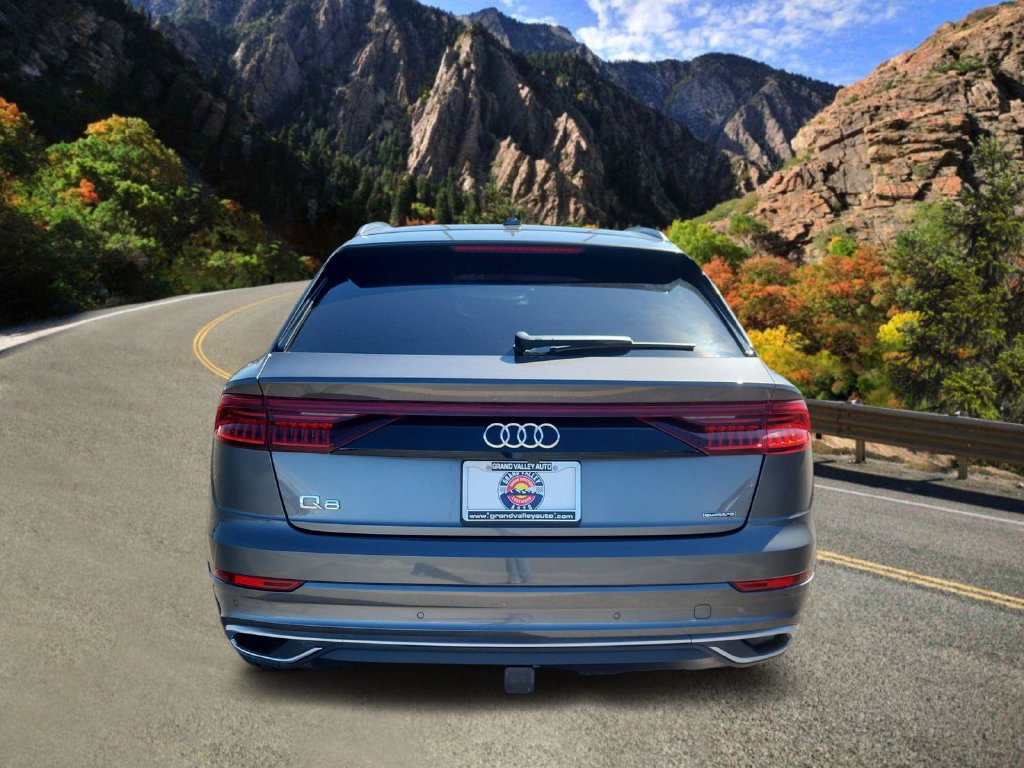 Used 2021 Audi Q8 Prestige w/ Prestige Package AWD/4WD image 4