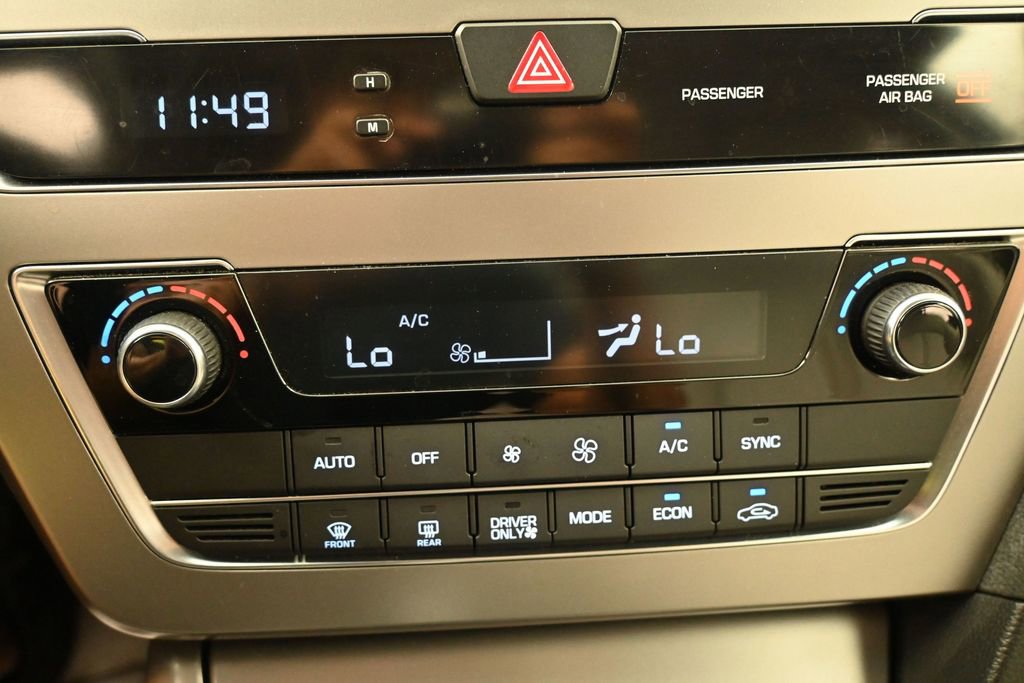 Used 2016 Hyundai Sonata SE FWD image 13