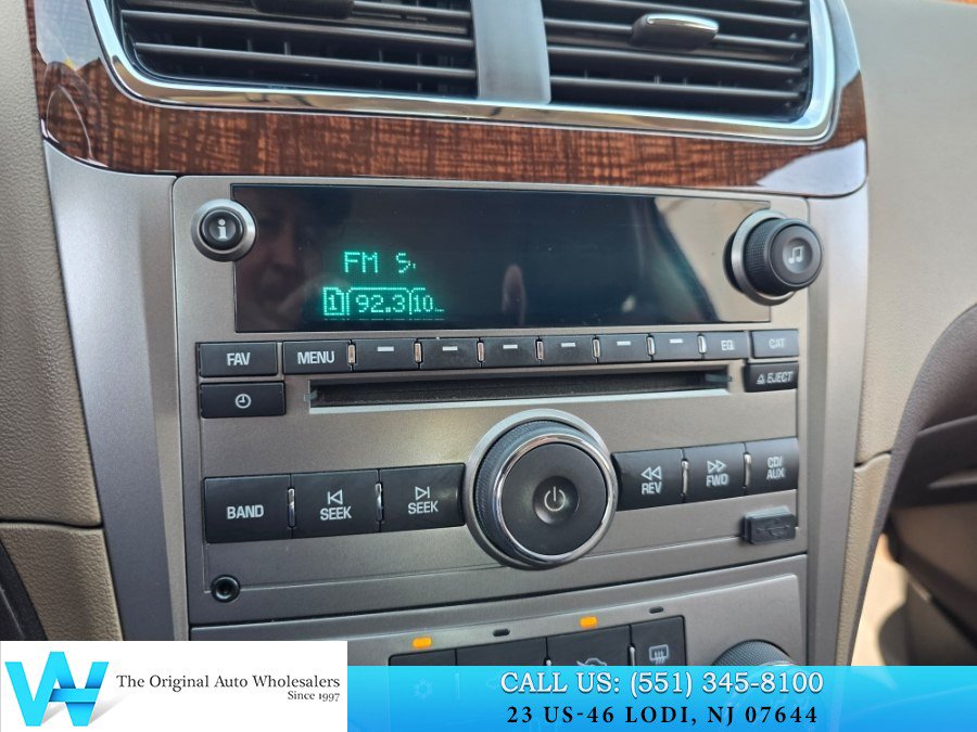 Used 2009 Chevrolet Malibu LTZ w/ HFV6 Engine Package FWD image 20