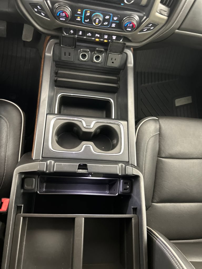 Used 2019 Chevrolet Silverado 3500 High Country w/ Duramax Plus Package AWD/4WD image 16
