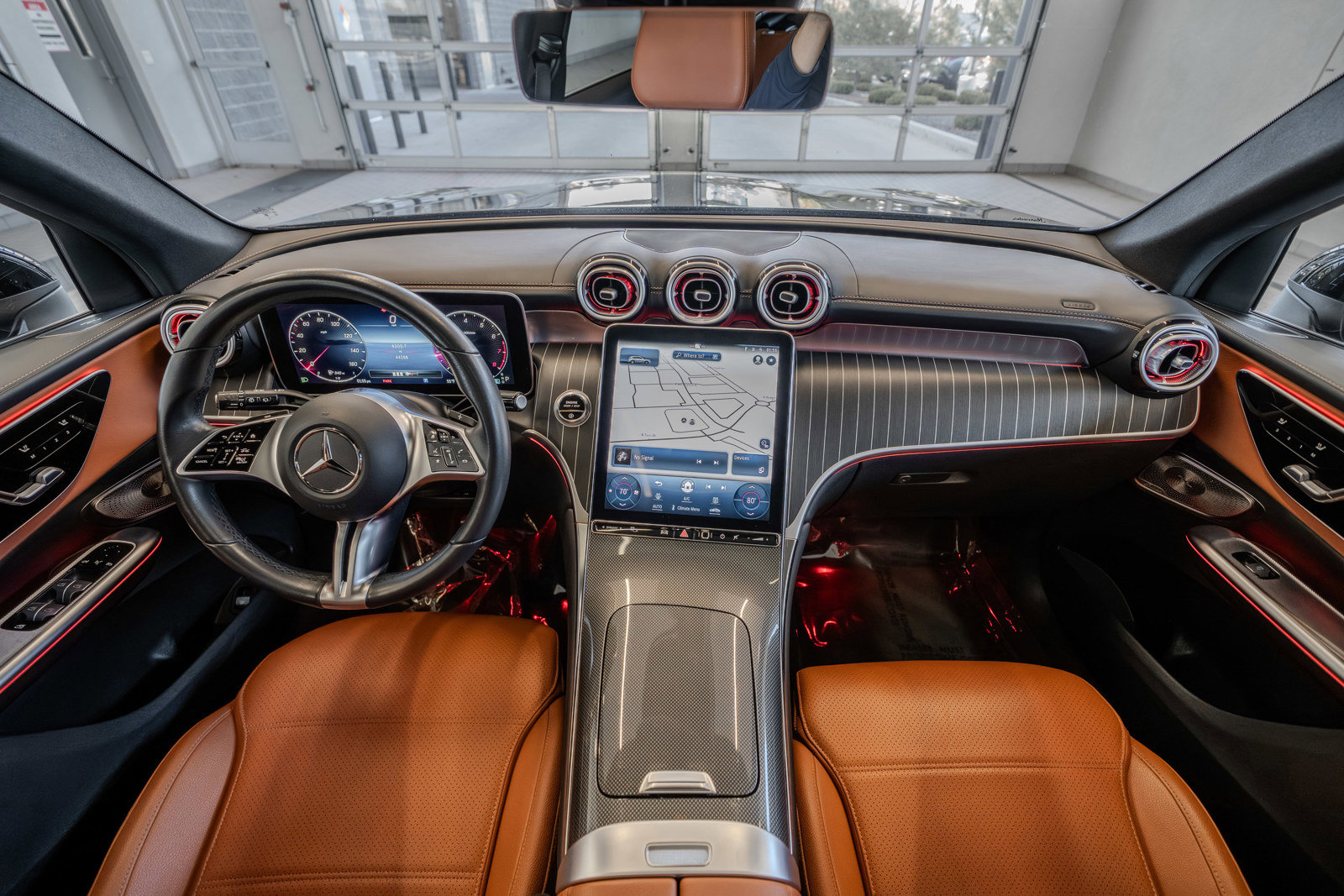 Used 2023 Mercedes-Benz GLC 300 image 8