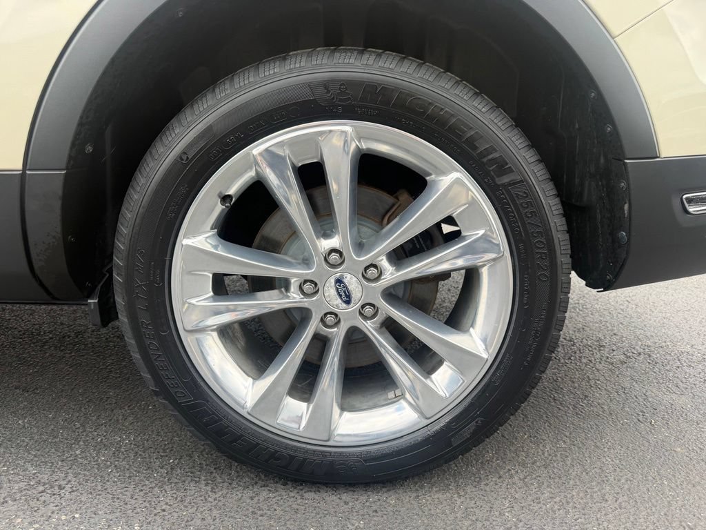 Used 2018 Ford Explorer Limited w/ Ford Safe & Smart Package AWD/4WD image 35