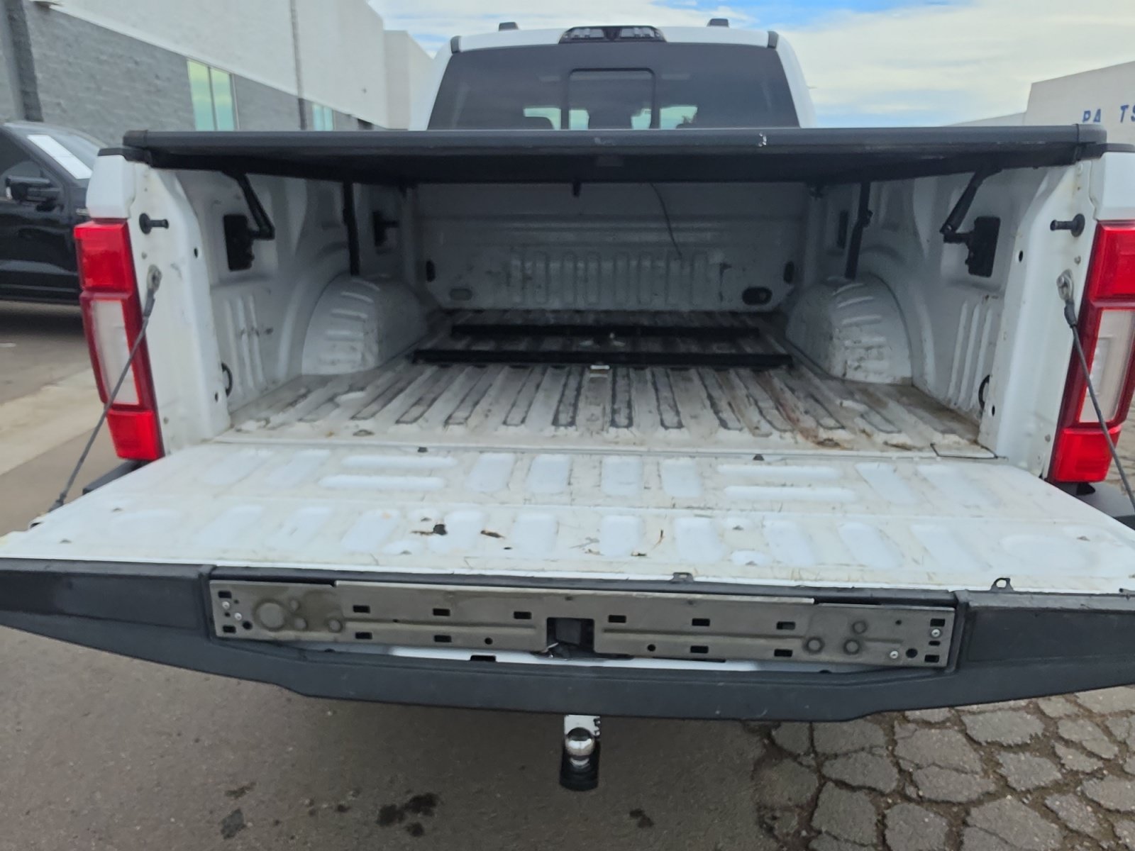 Used 2020 Ford F250 Lariat w/ Lariat Ultimate Package AWD/4WD image 16