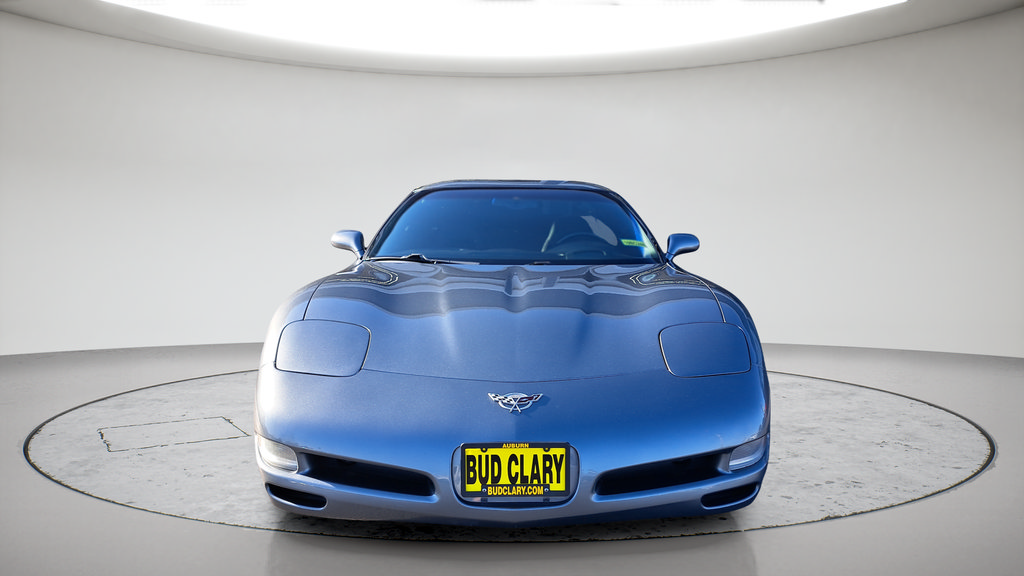 Used 2003 Chevrolet Corvette Coupe w/ Preferred Equipment Group RWD image 2