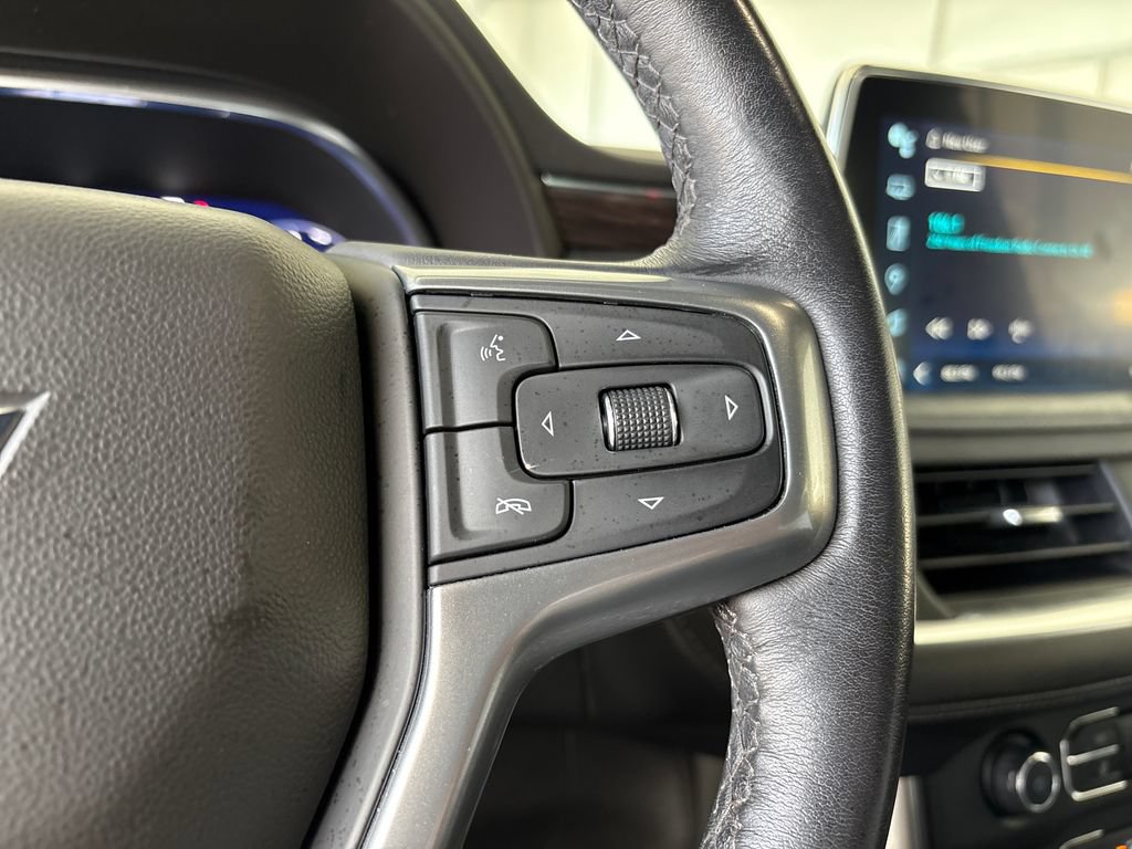 Used 2022 Chevrolet Tahoe Z71 w/ Luxury Package AWD/4WD image 42
