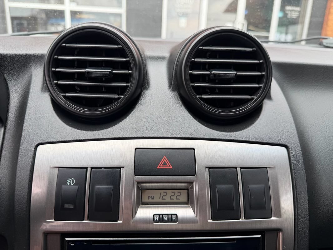 Used 2004 Hyundai Tiburon GT FWD image 33