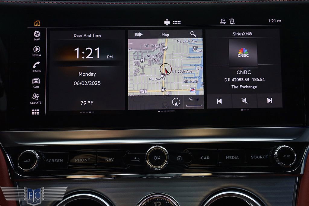 Used 2022 Bentley Continental GT V8 image 25