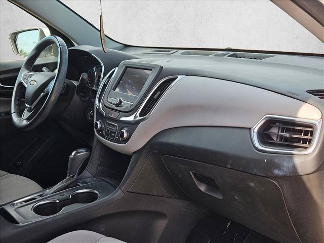 Used 2020 Chevrolet Equinox LT FWD image 18