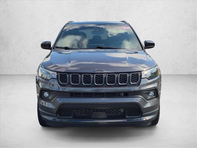 Used 2024 Jeep Compass Latitude w/ Convenience Group AWD/4WD video 2