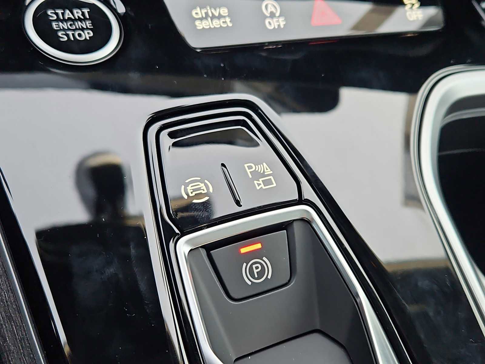 New 2026 Audi A6 Premium Plus AWD/4WD image 11