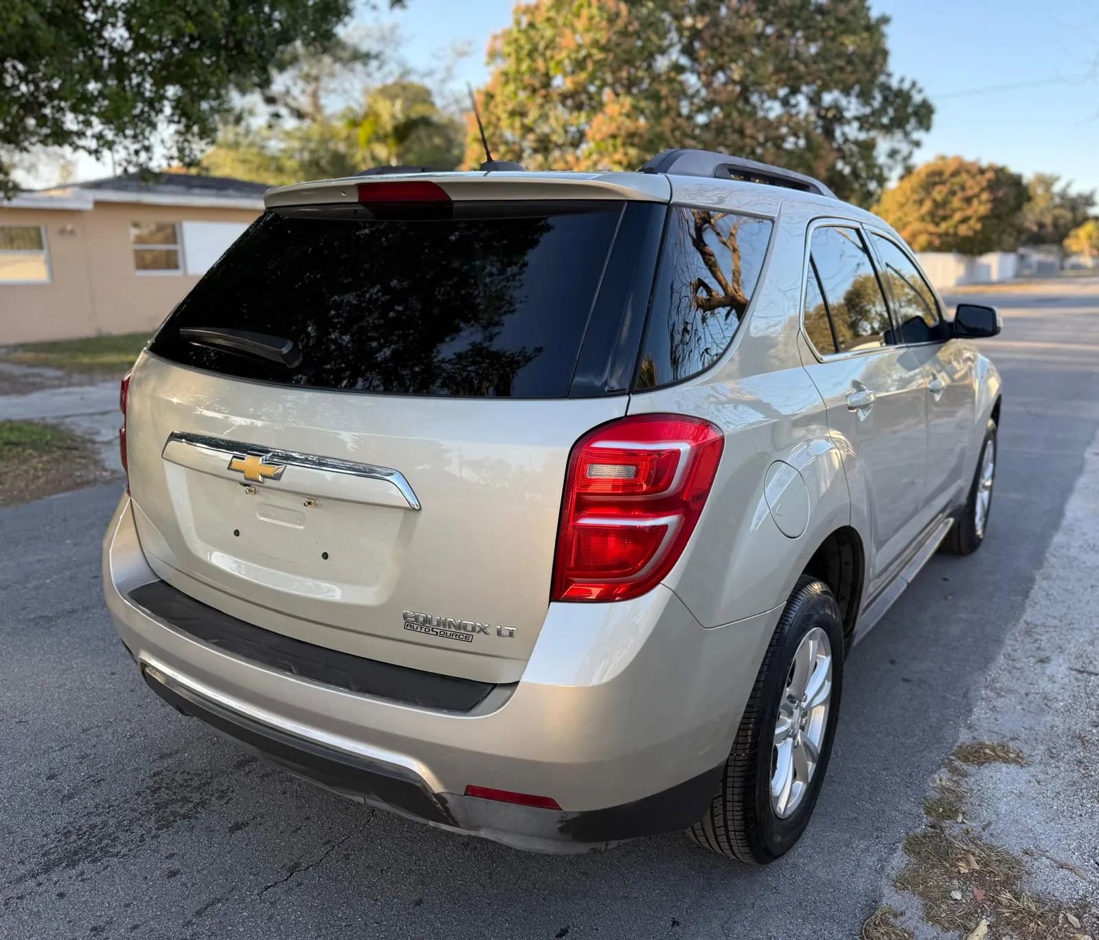 Used 2016 Chevrolet Equinox LT image 7