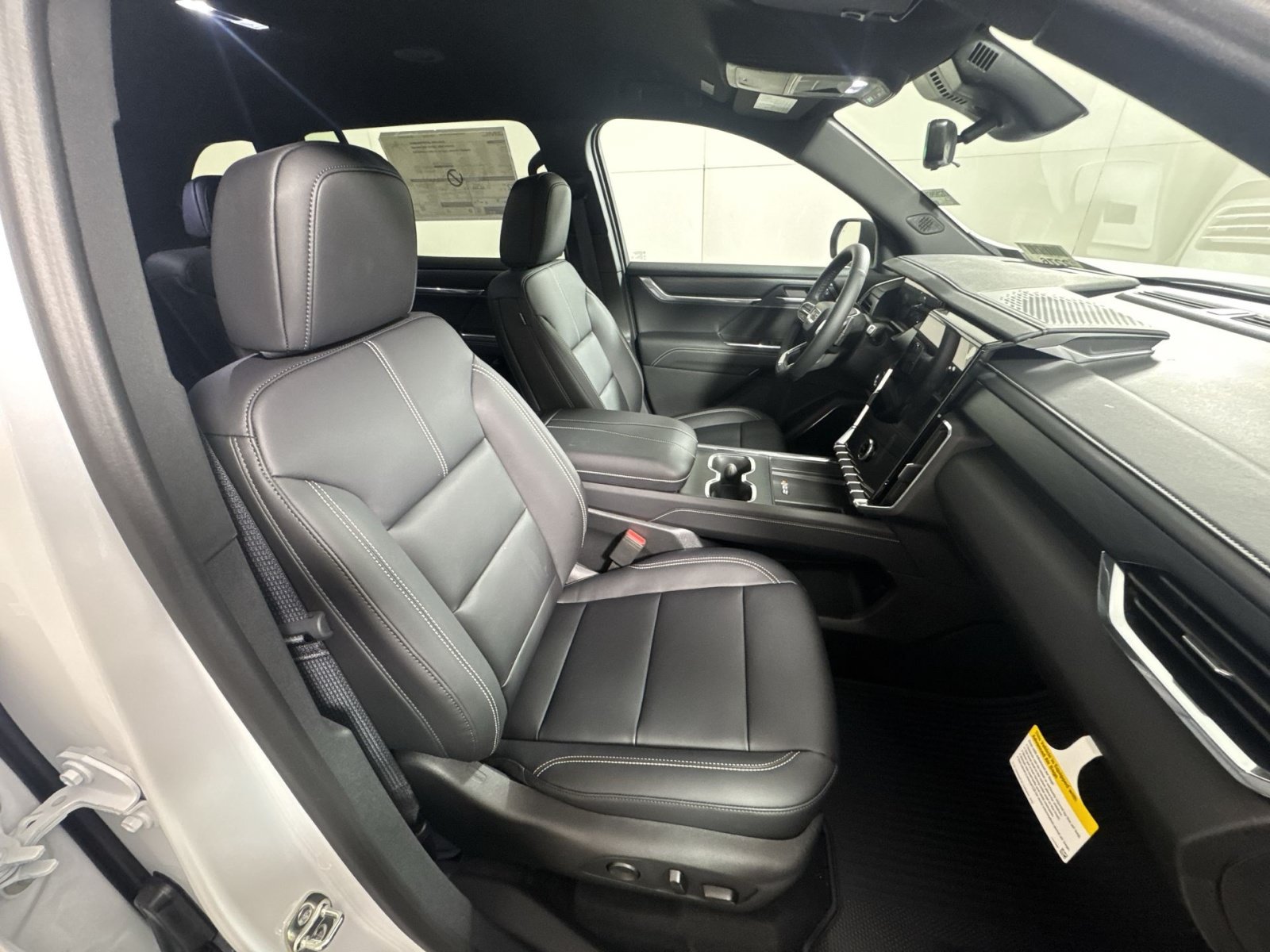 New 2026 GMC Acadia Elevation w/ Elevation Premium Package FWD image 27