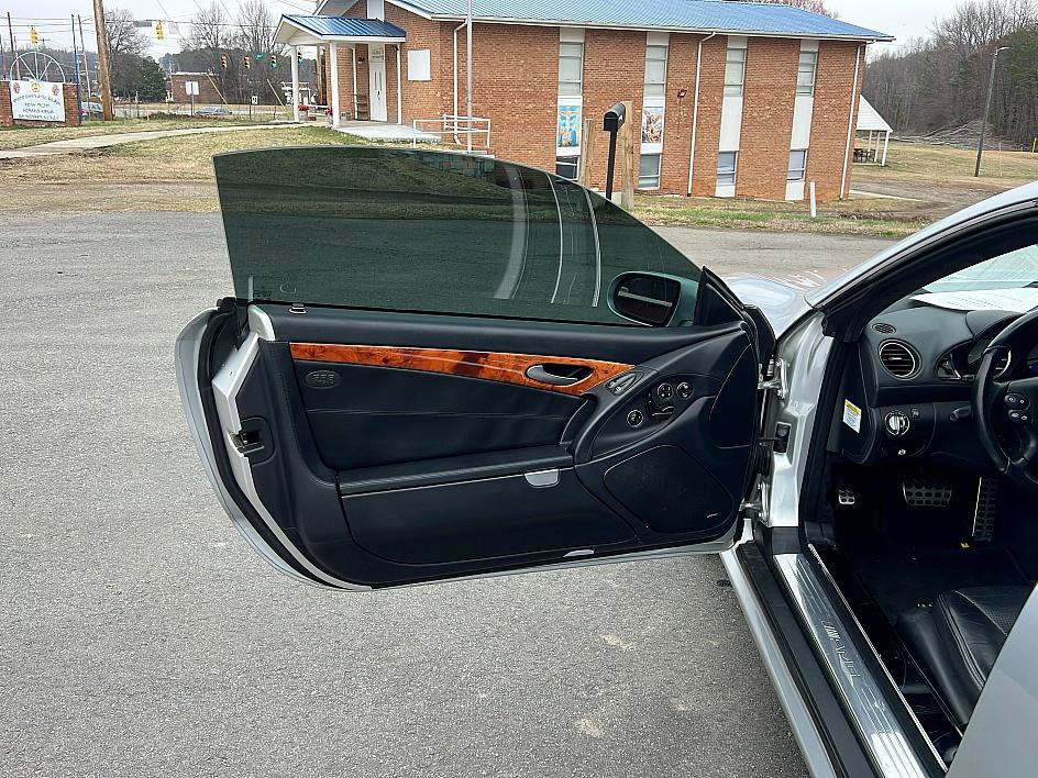 Used 2007 Mercedes-Benz SL 55 AMG 5.5L AMG image 22