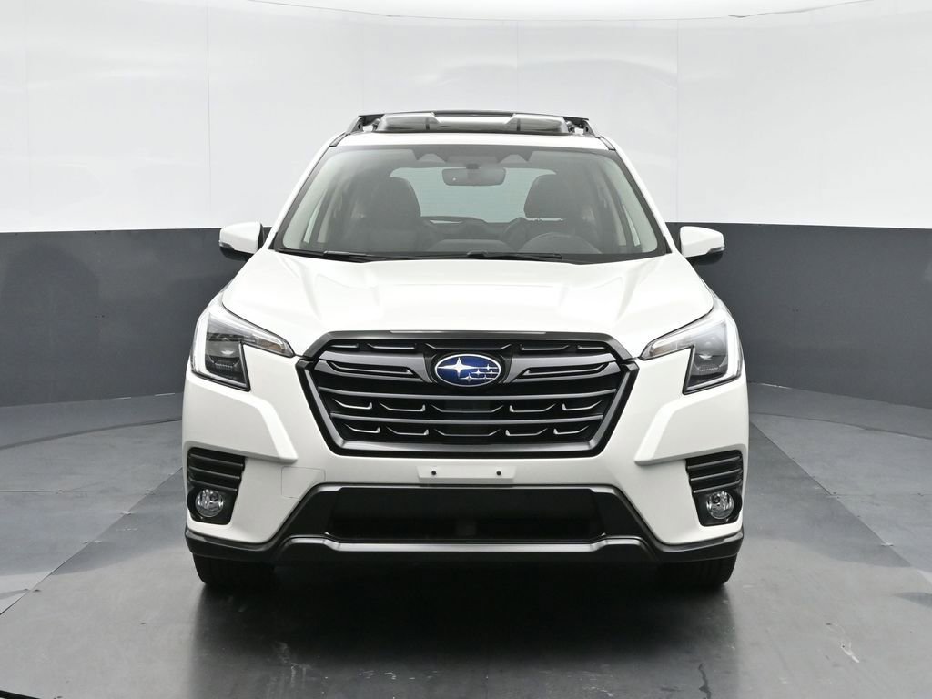 Used 2022 Subaru Forester Limited image 2