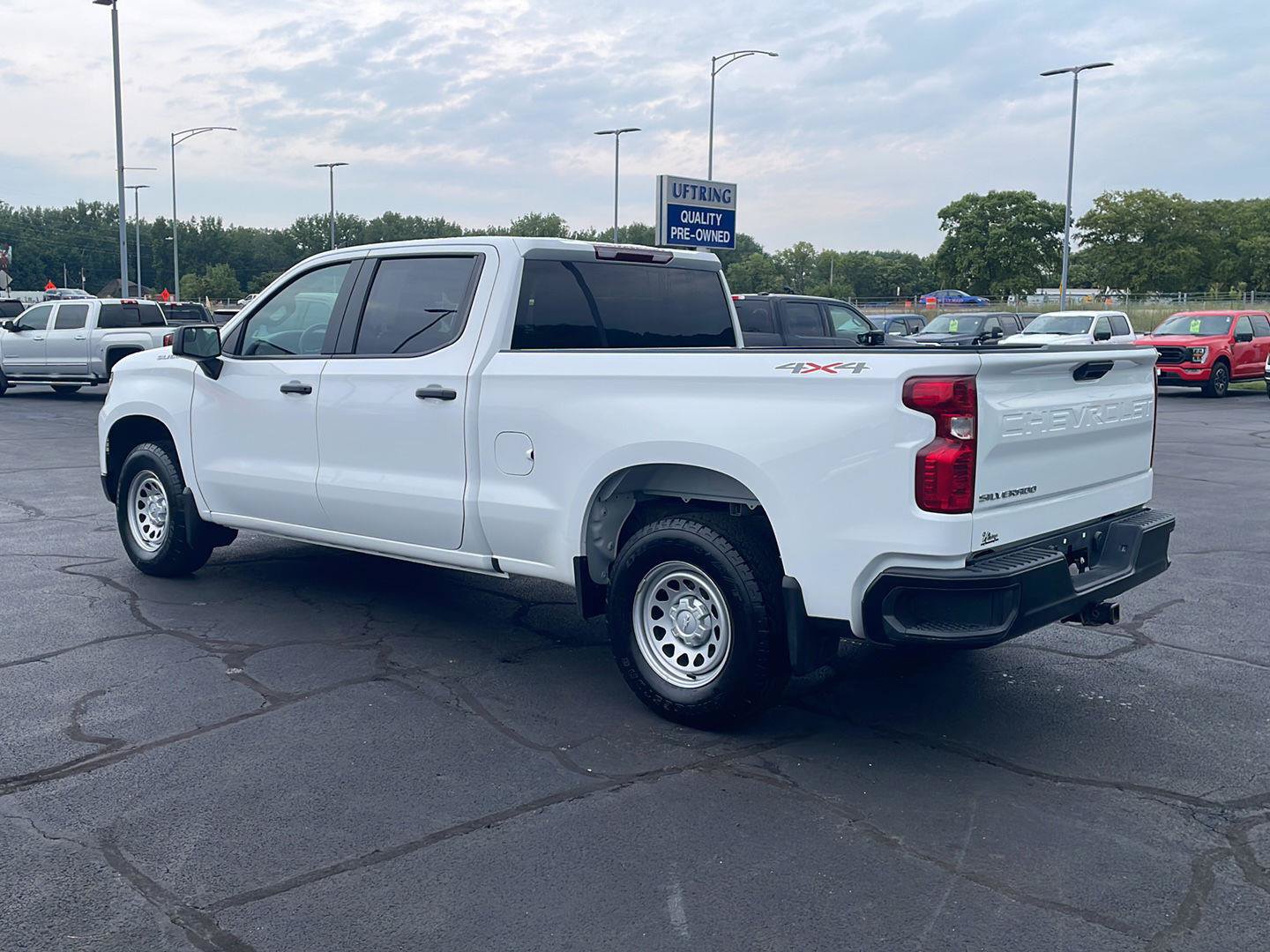 Used 2025 Chevrolet Silverado 1500 W/T w/ WT Value Package AWD/4WD image 3