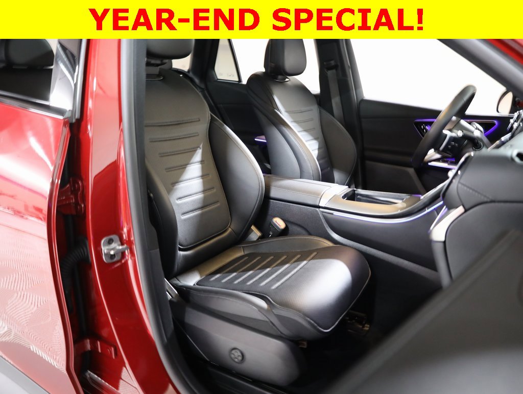 Used 2025 Mercedes-Benz GLC 300 4MATIC image 50