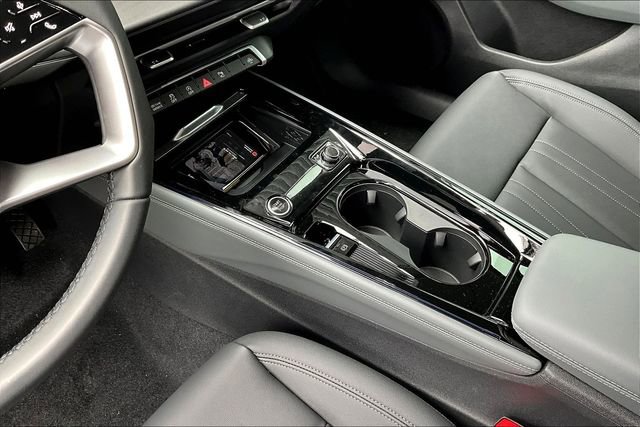 New 2026 Audi Q3 quattro 2.0T image 8