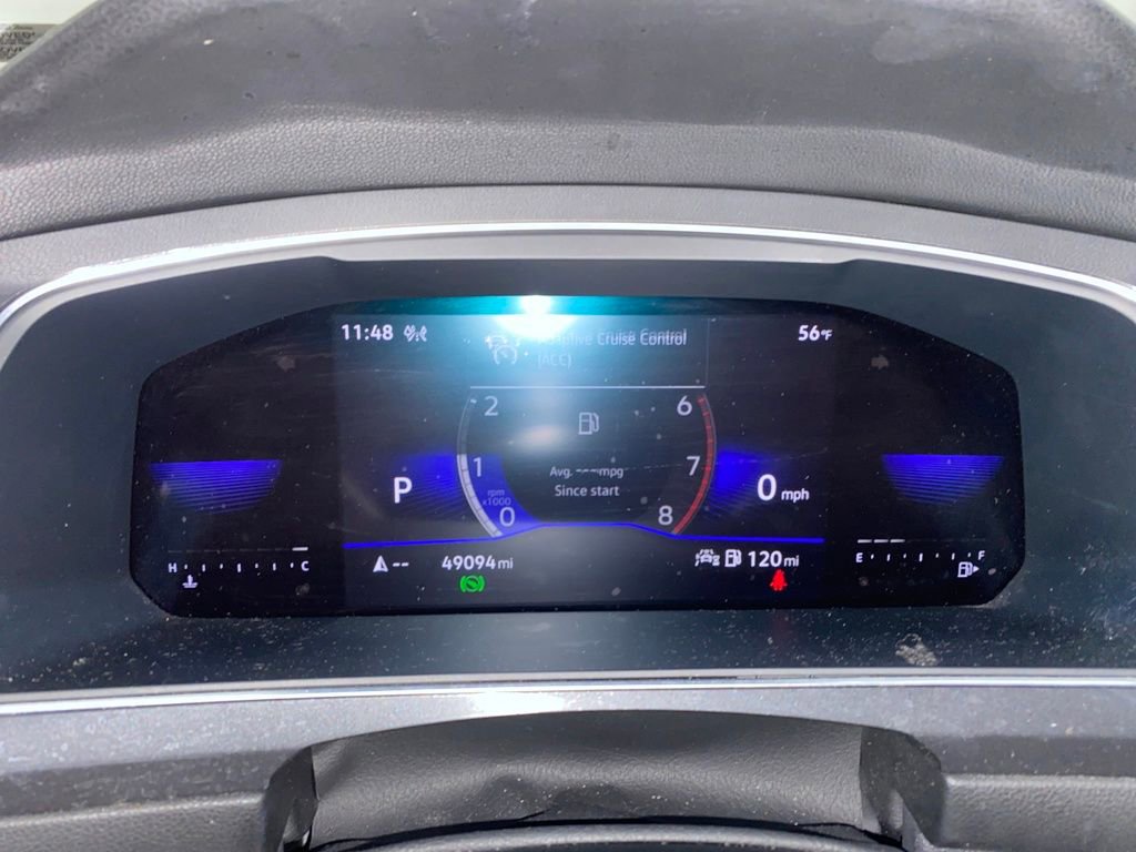 Used 2023 Volkswagen Tiguan SE image 16