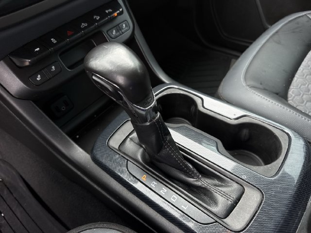 Used 2022 Chevrolet Colorado Z71 AWD/4WD image 23