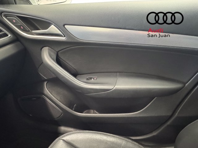 Used 2017 Audi Q3 2.0T Prestige w/ Prestige Package AWD/4WD image 35