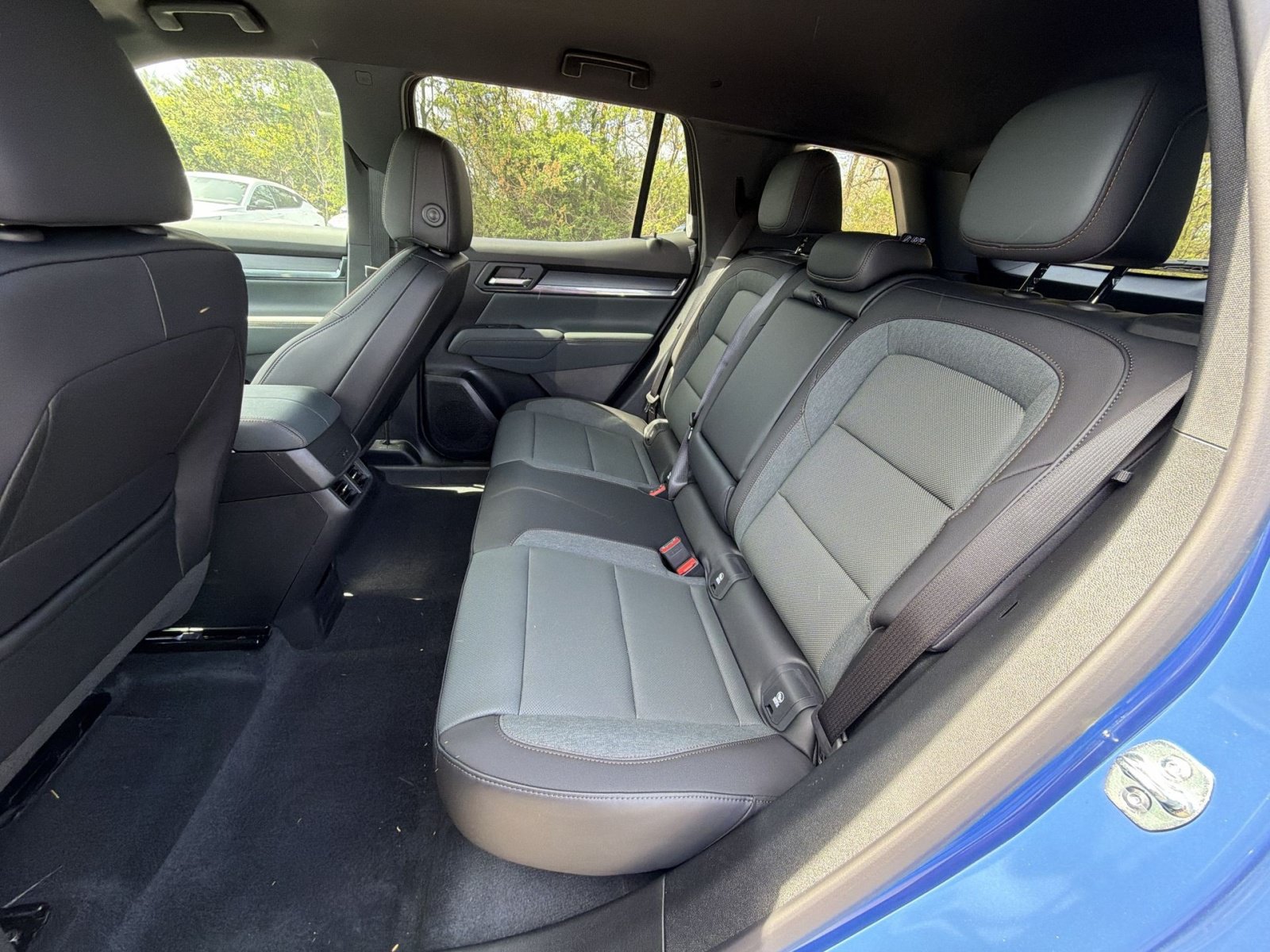New 2026 GMC Terrain AT4 AWD/4WD image 24