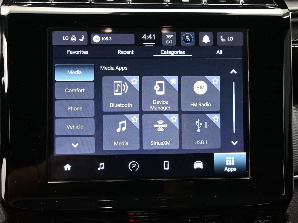 Used 2024 Jeep Grand Cherokee L Laredo image 25