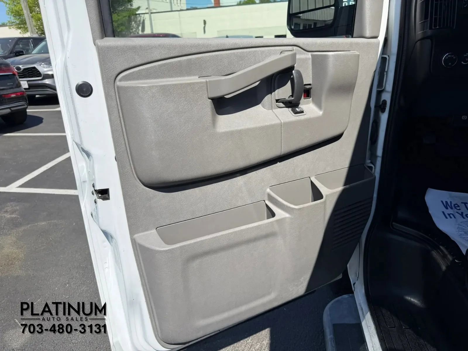 Used 2018 GMC Savana 2500 w/ Driver Convenience Package RWD image 14