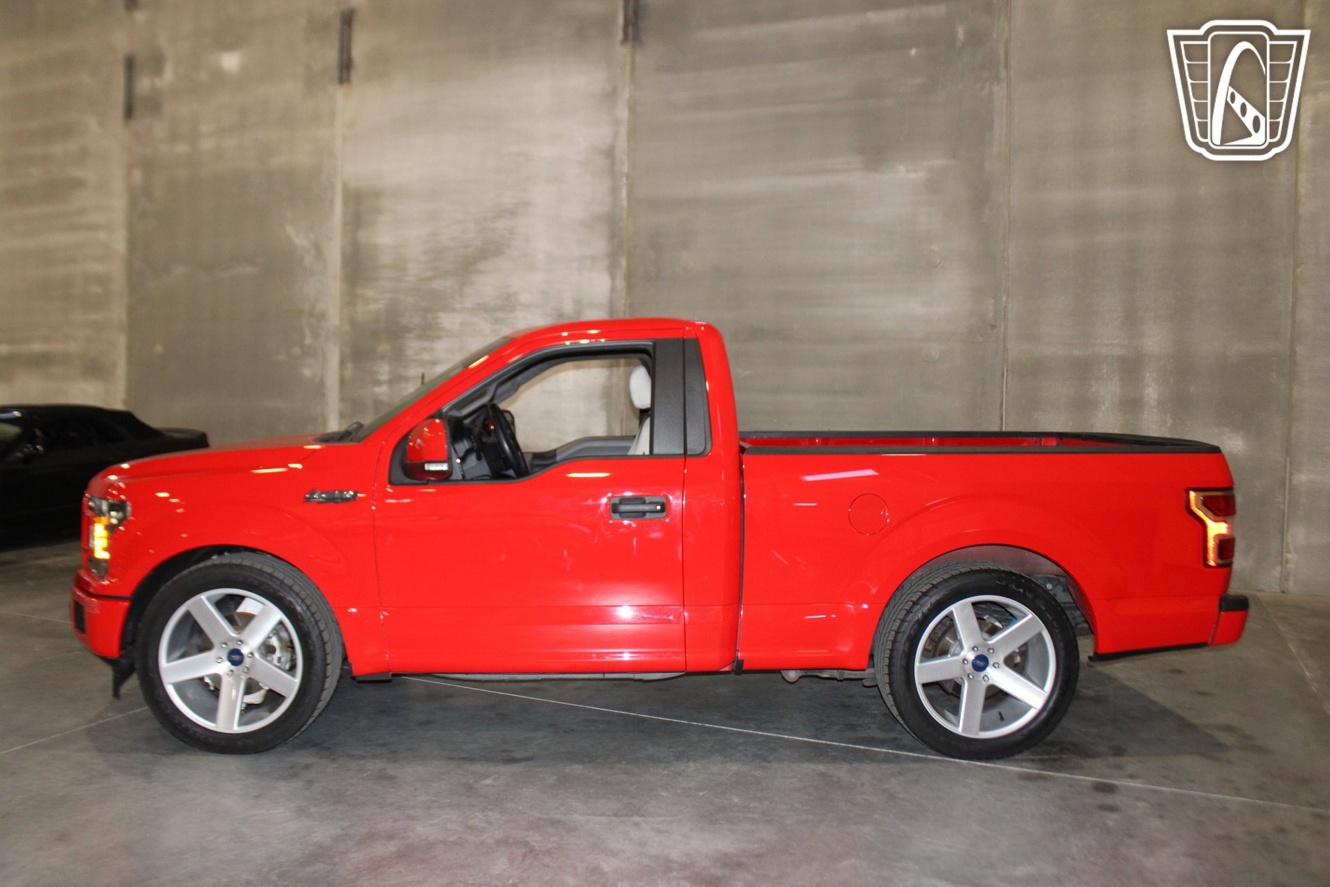 Used 2019 Ford F150 XL w/ Equipment Group 101A Mid image 3