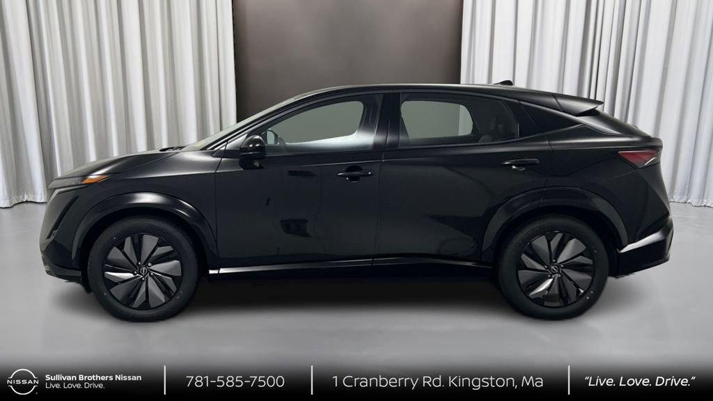 Used 2024 Nissan Ariya AWD image 8