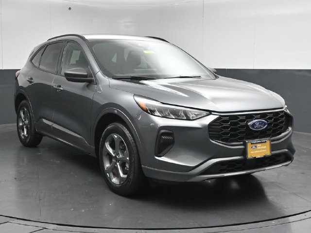 Certified 2024 Ford Escape ST-Line w/ Tech Pack #1 AWD/4WD image 1