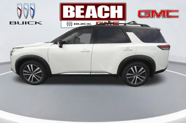 Used 2022 Nissan Pathfinder Platinum w/ Cargo Package image 6