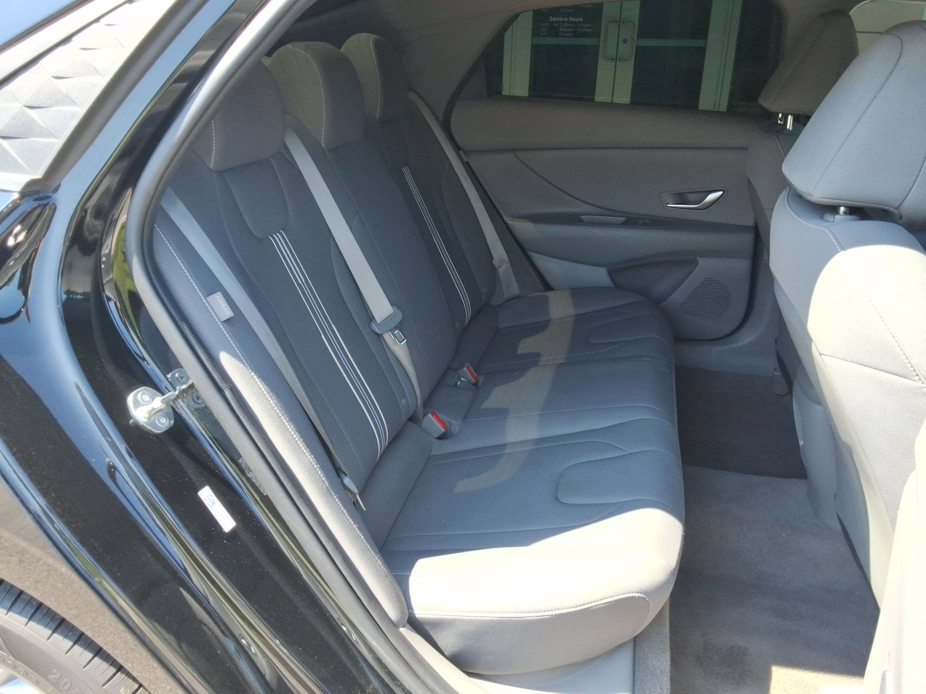 Used 2024 Hyundai Elantra SEL FWD image 30