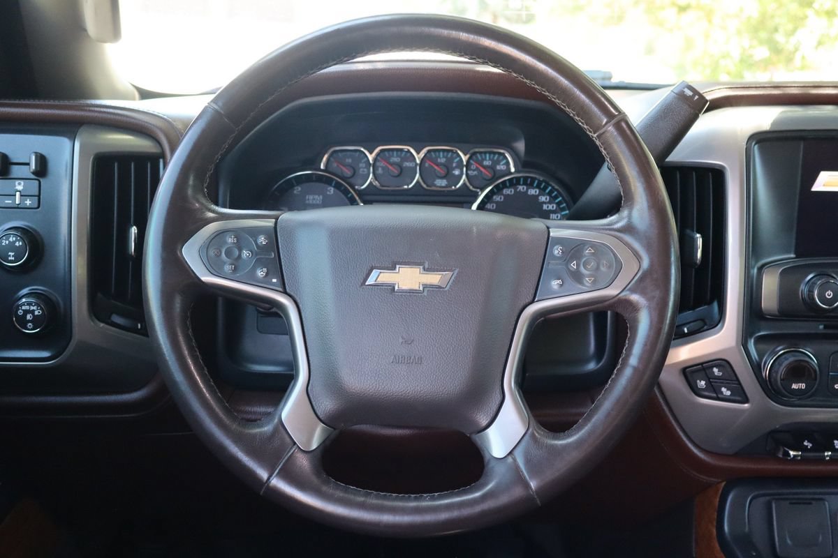 Used 2016 Chevrolet Silverado 2500 High Country w/ Duramax Plus Package AWD/4WD image 18