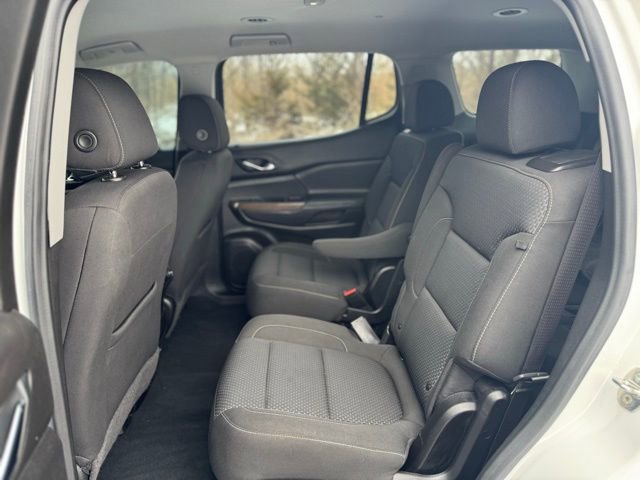 Used 2022 GMC Acadia SLE w/ Driver Convenience Package image 17