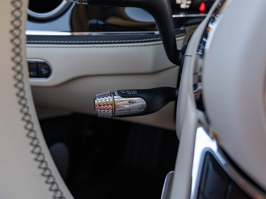 New 2026 Bentley Flying Spur Plug-In Hybrid AWD/4WD image 13