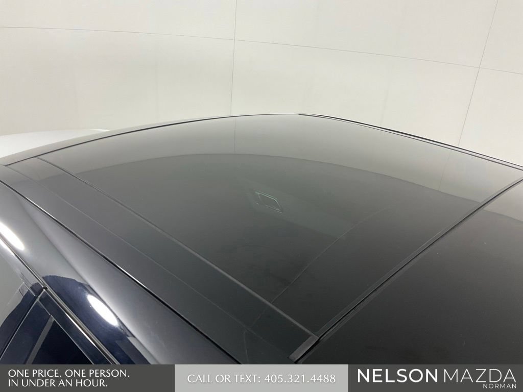 Used 2024 Land Rover Range Rover Velar Dynamic SE AWD/4WD image 11