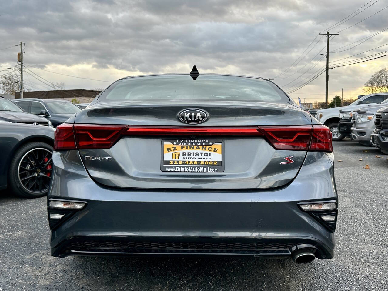 Used 2019 Kia Forte S w/ S Premium Package image 6