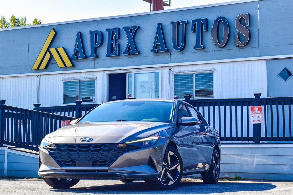 Used 2023 Hyundai Elantra SEL w/ Convenience Package