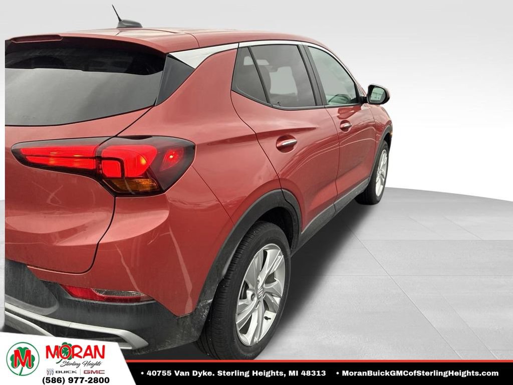 Certified 2024 Buick Encore GX Preferred w/ Comfort Package FWD image 4