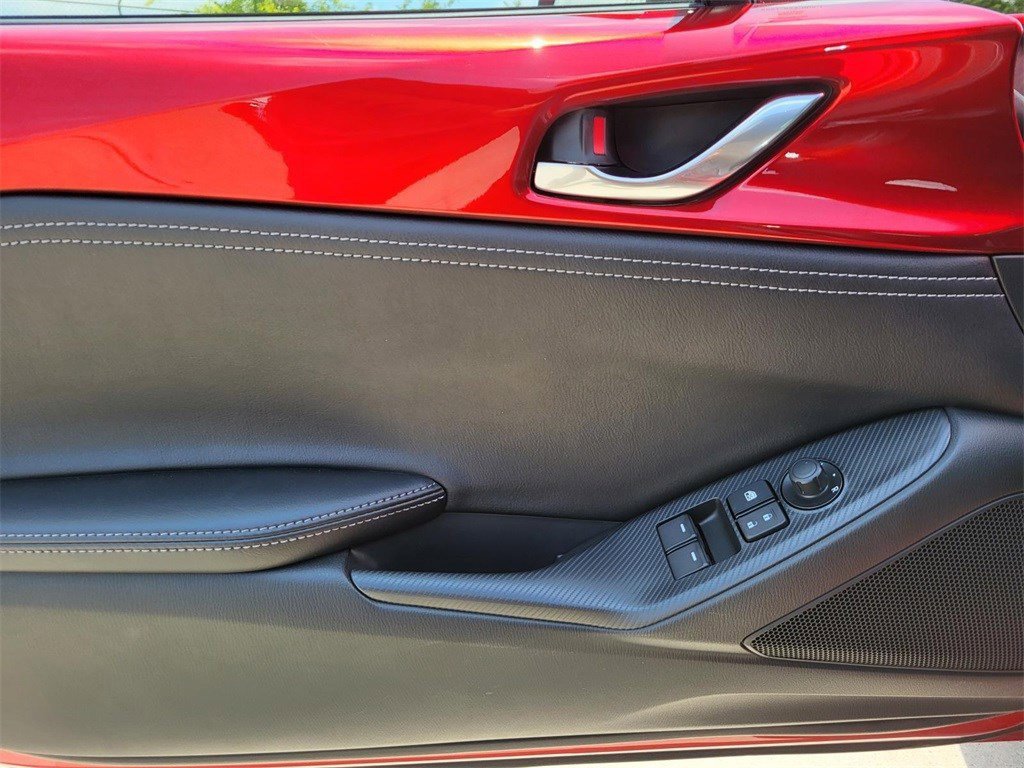 New 2025 MAZDA MX-5 Miata RF Grand Touring image 14