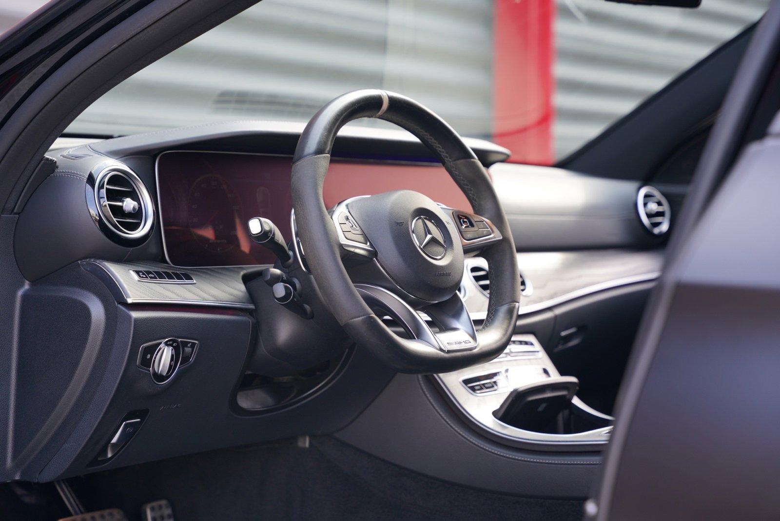 Used 2018 Mercedes-Benz E 63 AMG S image 11