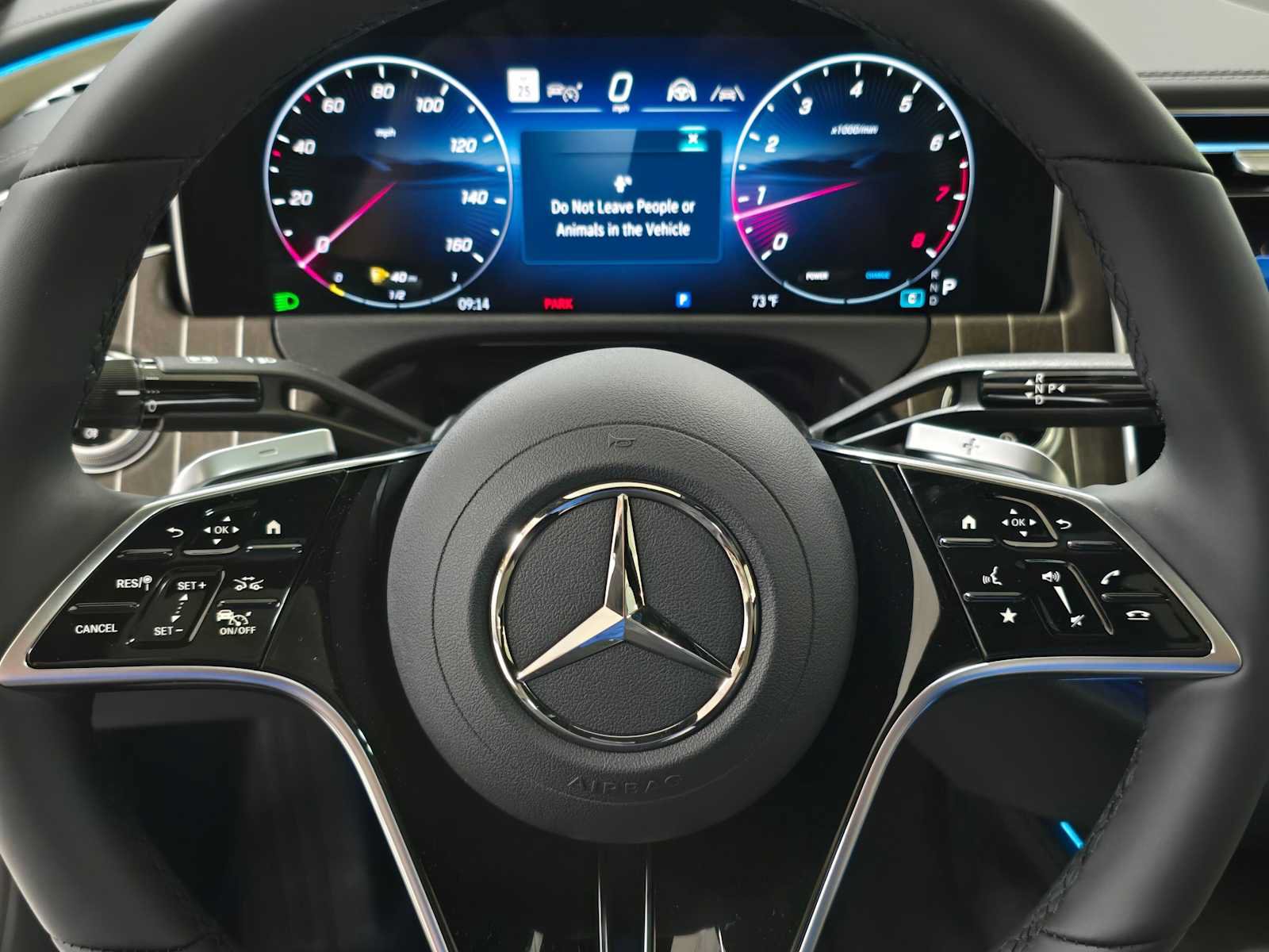 New 2027 Mercedes-Benz E 350 4MATIC Sedan image 24
