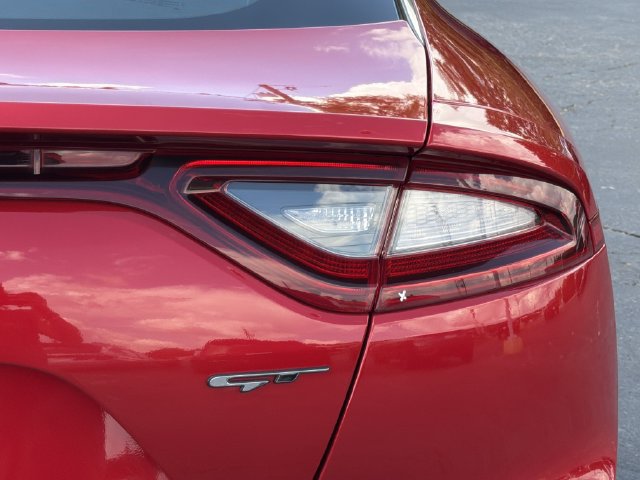 Used 2021 Kia Stinger GT2 RWD image 5