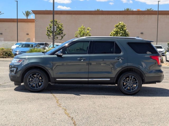 Used 2016 Ford Explorer XLT image 9