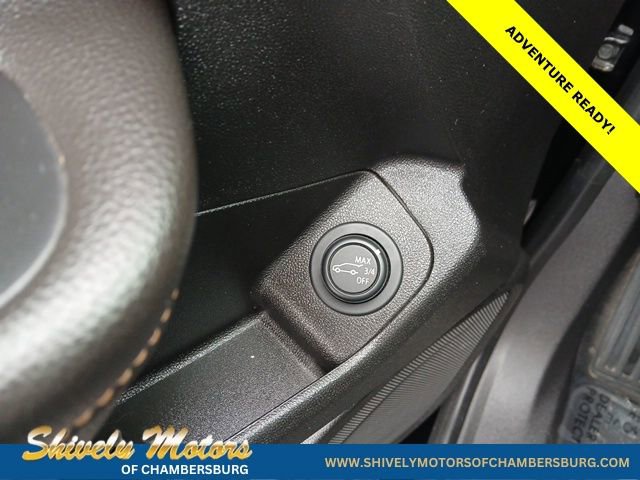 Used 2020 GMC Terrain SLE w/ Driver Convenience Package image 31