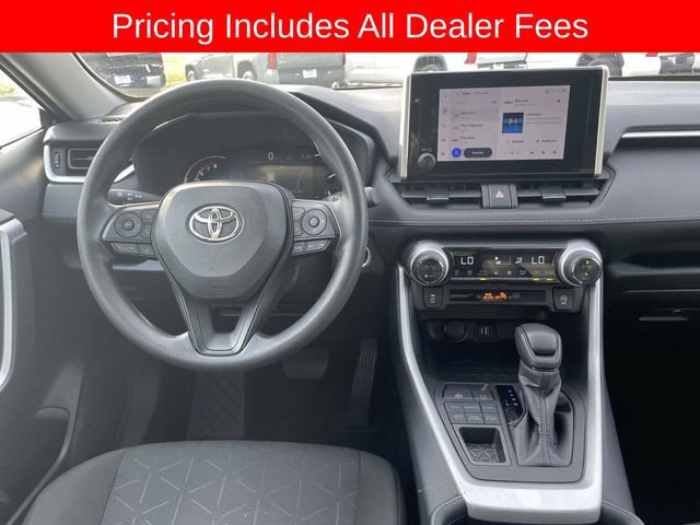 Used 2024 Toyota RAV4 XLE AWD/4WD image 14