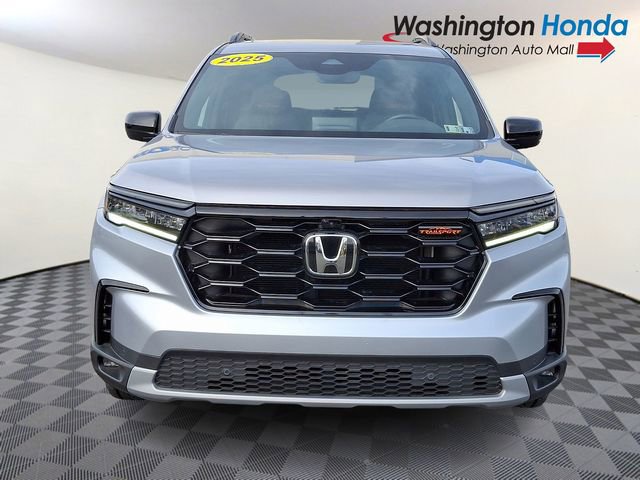 Certified 2025 Honda Pilot TrailSport video 2